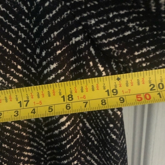 Mango Herringbone Shift Deep V Neck Dress with Asian collar - Picture 5 of 9